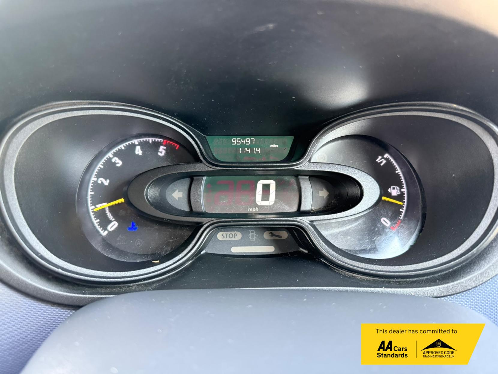2016 Vauxhall Vivaro 1.6 CDTi 2900 ecoFLEX Panel Van 5dr Diesel Manual L1 H1 Euro 5 (s/s) (90 ps) - Thumbnail 41