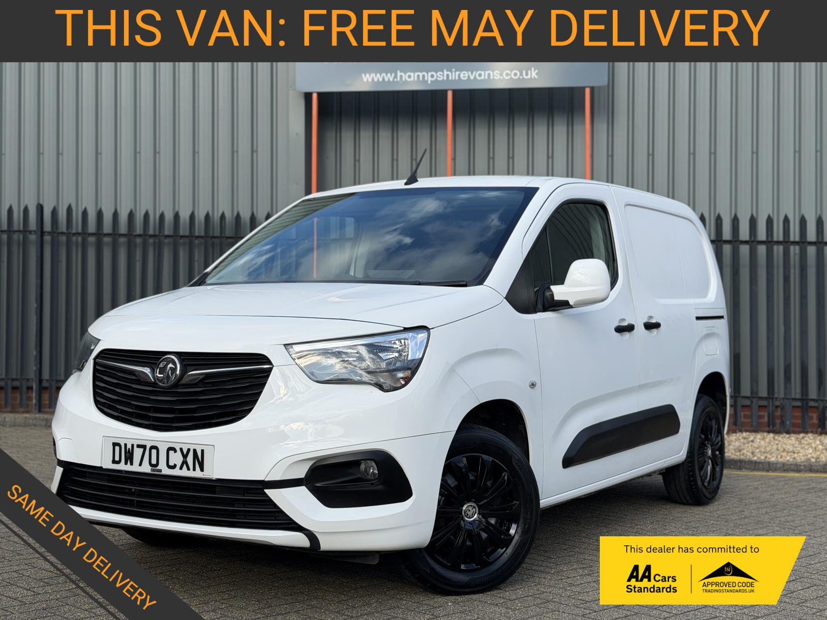 Vauxhall Combo 1.5 Turbo D 2300 Sportive Panel Van 4dr Diesel Manual L1 H1 Euro 6 (100 ps)