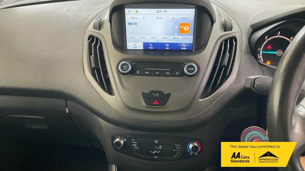2022 Ford Transit Courier 1.5 TDCi Limited Panel Van 5dr Diesel Manual L1 Euro 6 (100 ps) - Thumbnail 7