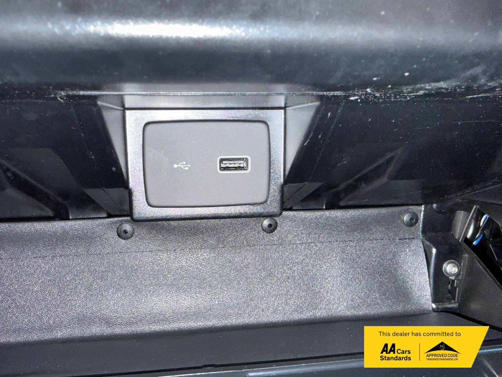 2022 Peugeot Boxer 2.2 BlueHDi 335 Professional Panel Van 5dr Diesel Manual L3 H2 Euro 6 (s/s) (140 ps) - Thumbnail 29