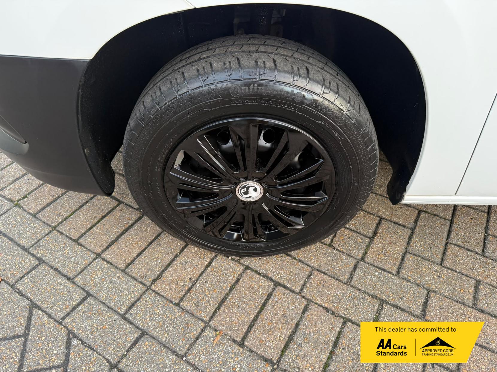 2020 Vauxhall Combo 1.6 Turbo D 2000 Edition Panel Van 4dr Diesel Manual L1 H1 Euro 6 (s/s) (100 ps) - Thumbnail 81