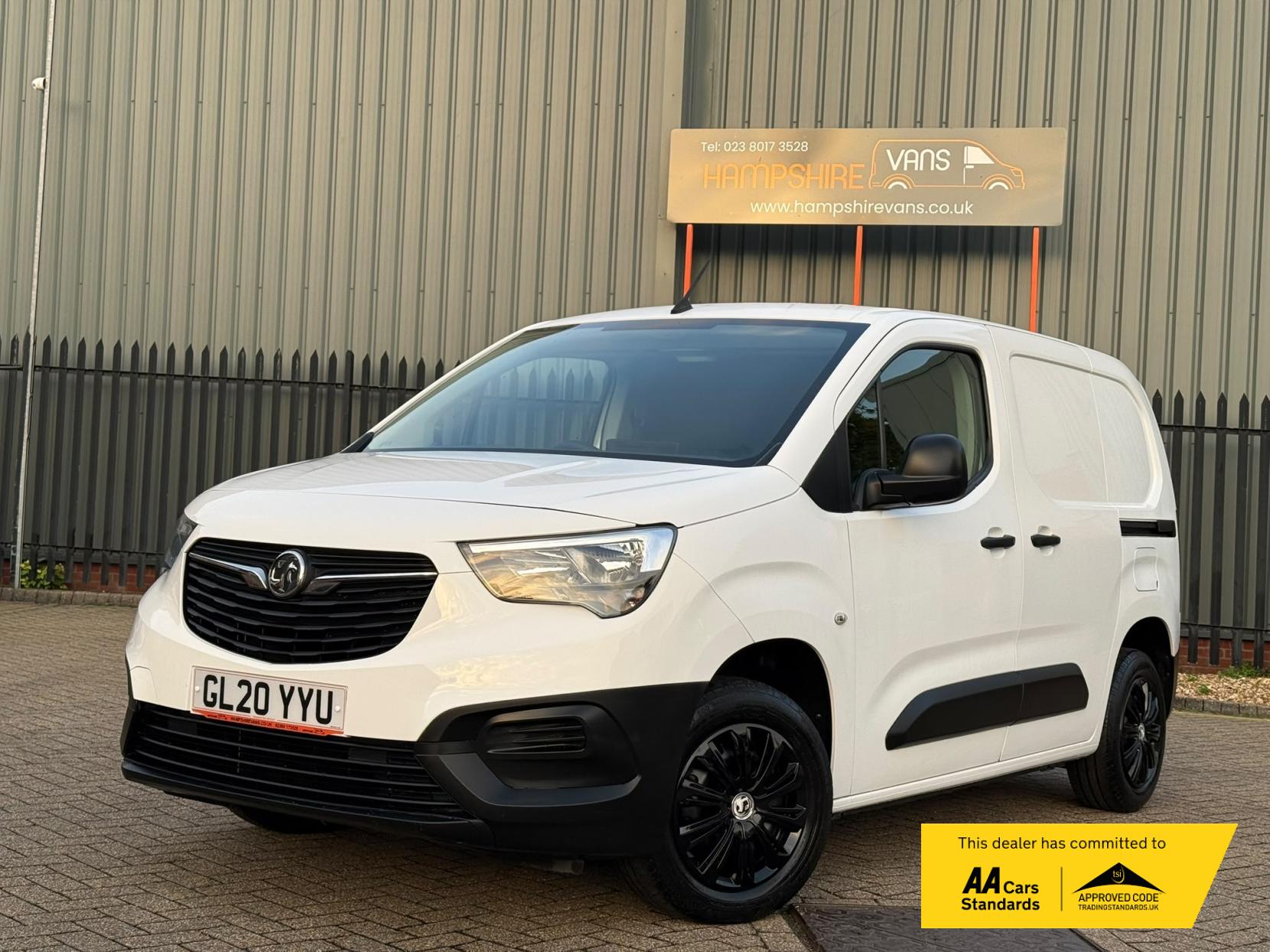 2020 Vauxhall Combo 1.6 Turbo D 2000 Edition Panel Van 4dr Diesel Manual L1 H1 Euro 6 (s/s) (100 ps) - Thumbnail 2