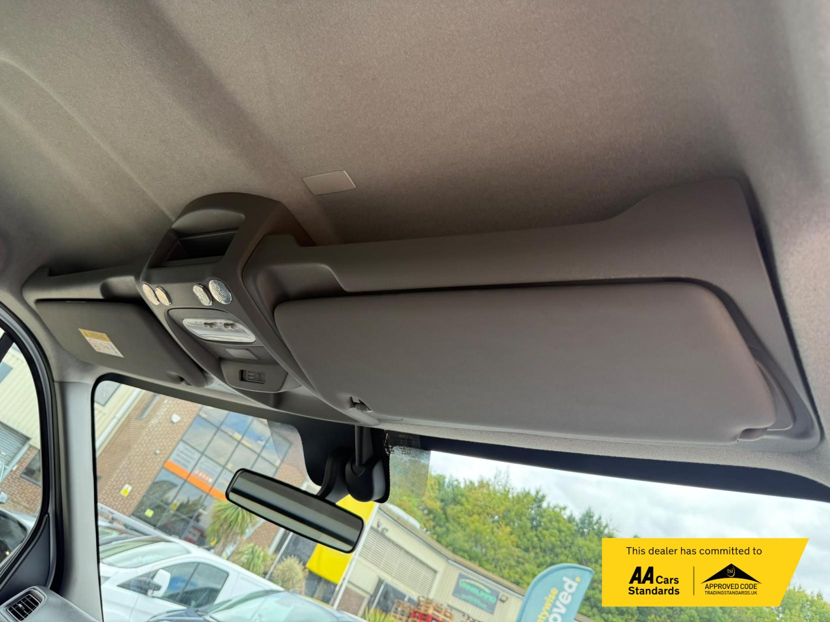 2020 Renault Master 2.3 dCi 35 Business Tipper 2dr Diesel Manual FWD LWB Euro 6 (Aluminium, Tool Box) (135 ps) - Thumbnail 55