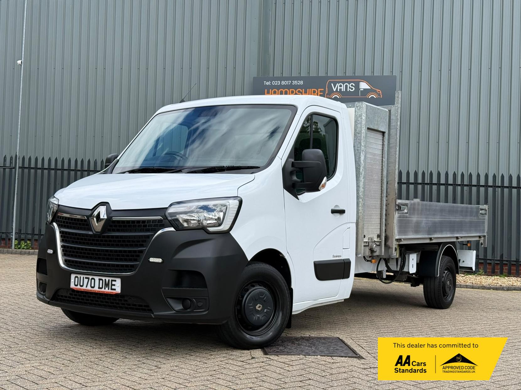 2020 Renault Master 2.3 dCi 35 Business Tipper 2dr Diesel Manual FWD LWB Euro 6 (Aluminium, Tool Box) (135 ps) - Thumbnail 6