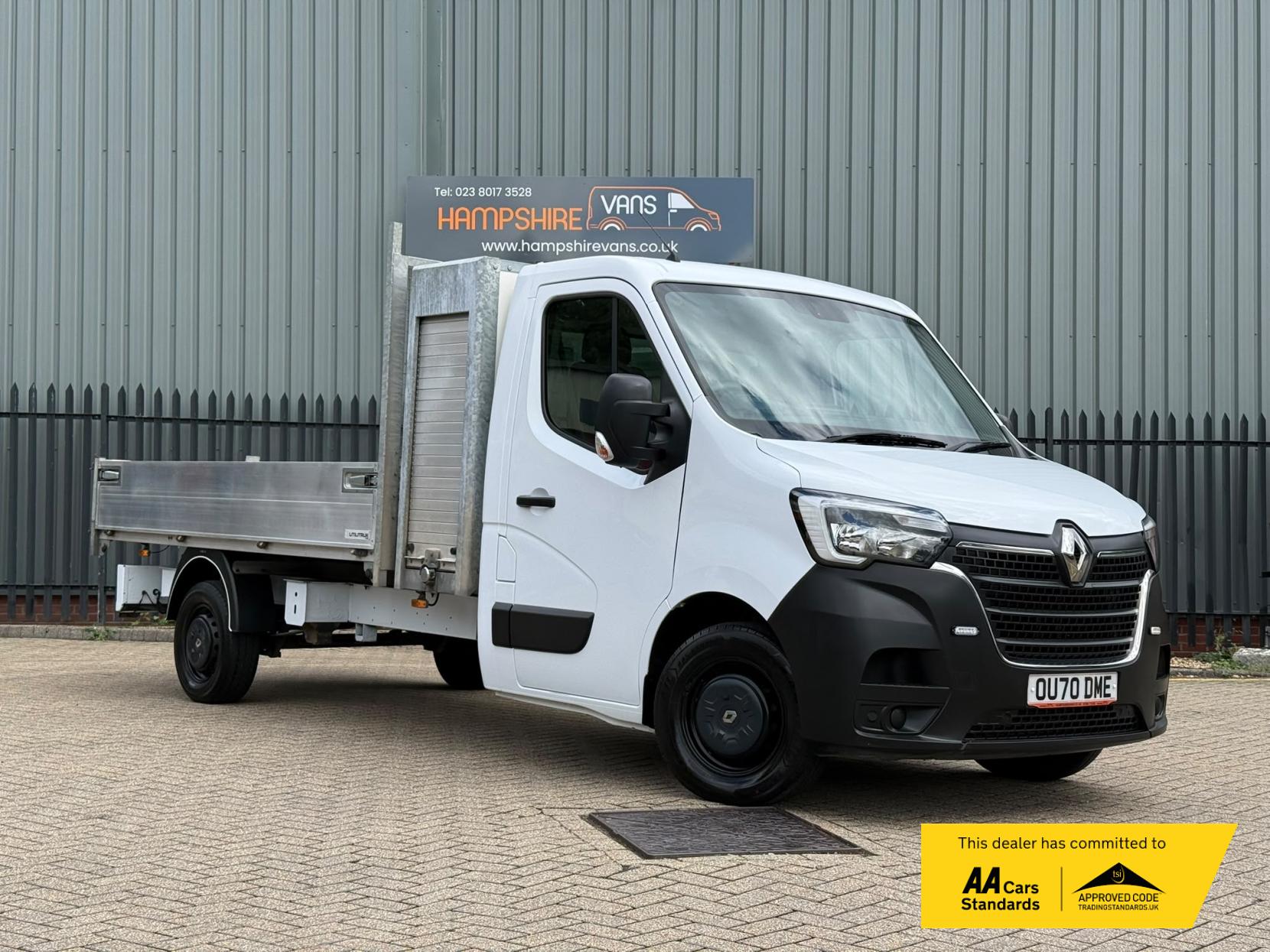 2020 Renault Master 2.3 dCi 35 Business Tipper 2dr Diesel Manual FWD LWB Euro 6 (Aluminium, Tool Box) (135 ps) - Thumbnail 5