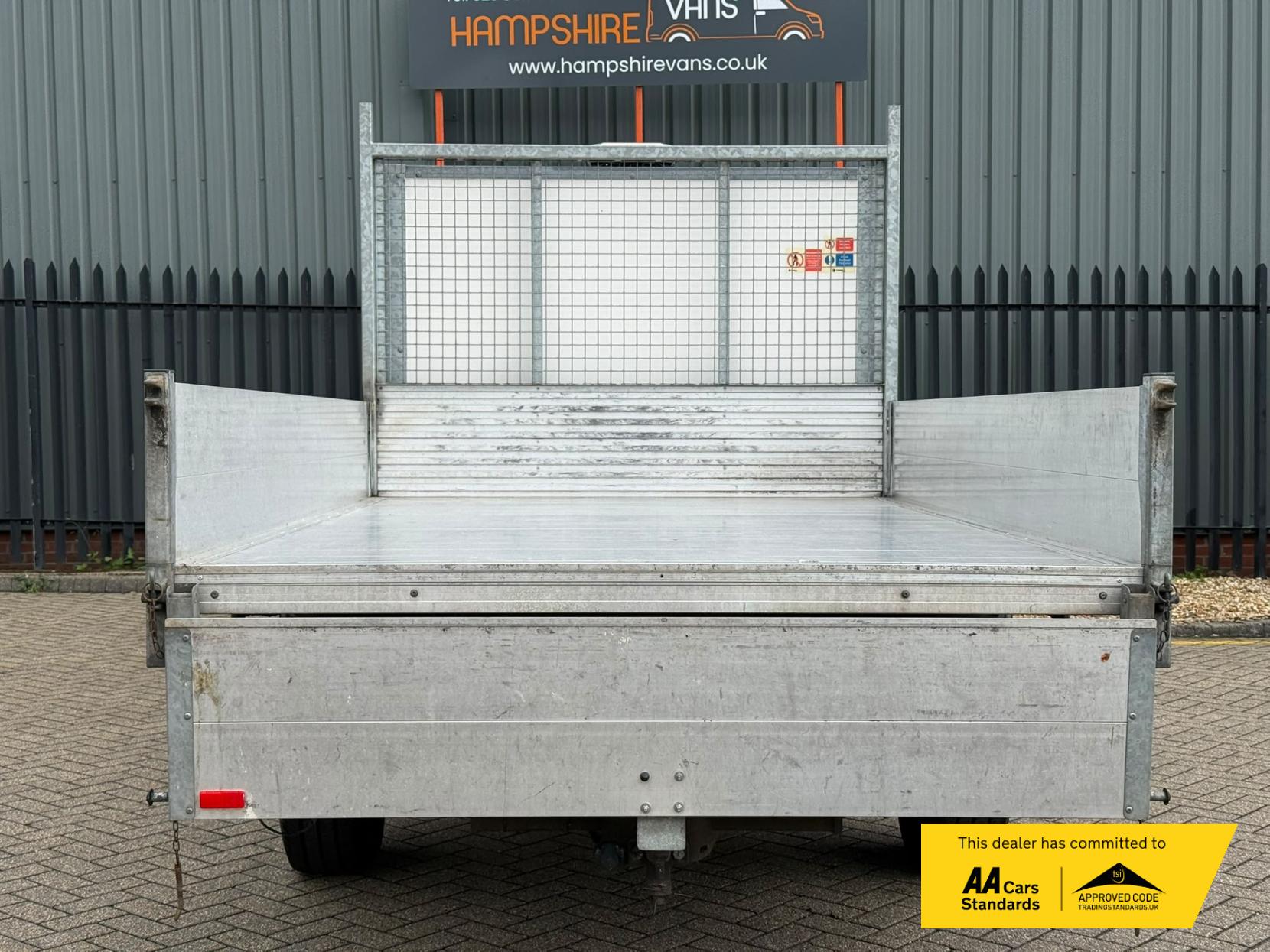 2020 Renault Master 2.3 dCi 35 Business Tipper 2dr Diesel Manual FWD LWB Euro 6 (Aluminium, Tool Box) (135 ps) - Thumbnail 20