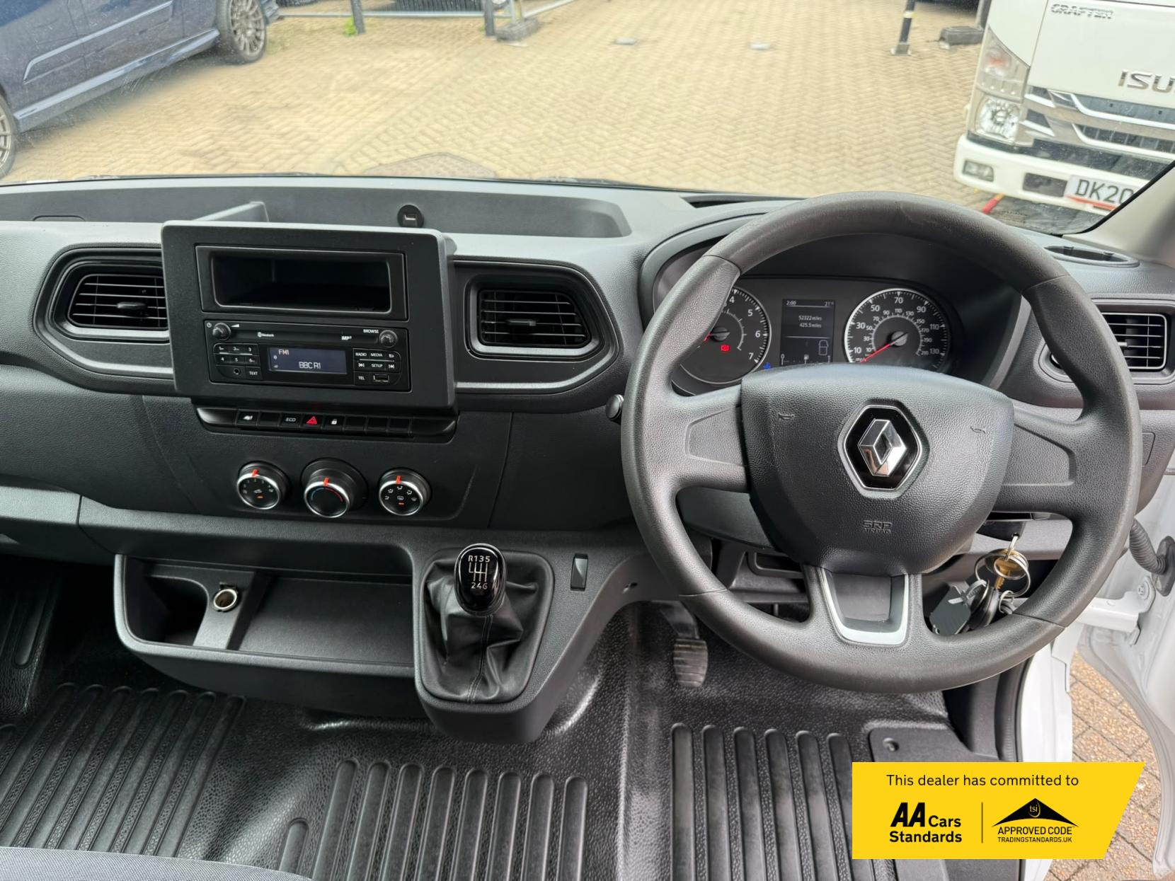 2020 Renault Master 2.3 dCi 35 Business Tipper 2dr Diesel Manual FWD LWB Euro 6 (Aluminium, Tool Box) (135 ps) - Thumbnail 51