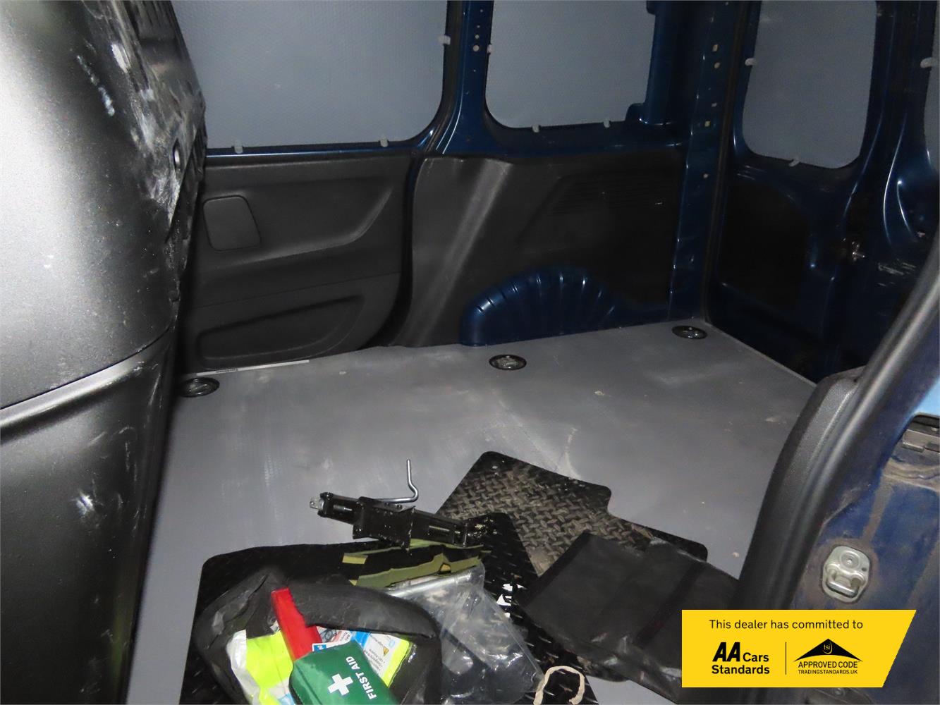 Vauxhall Combo 1.5 Turbo D 2000 Sportive Panel Van 4dr Diesel Manual L1 H1 Euro 6 (s/s) (100 ps)