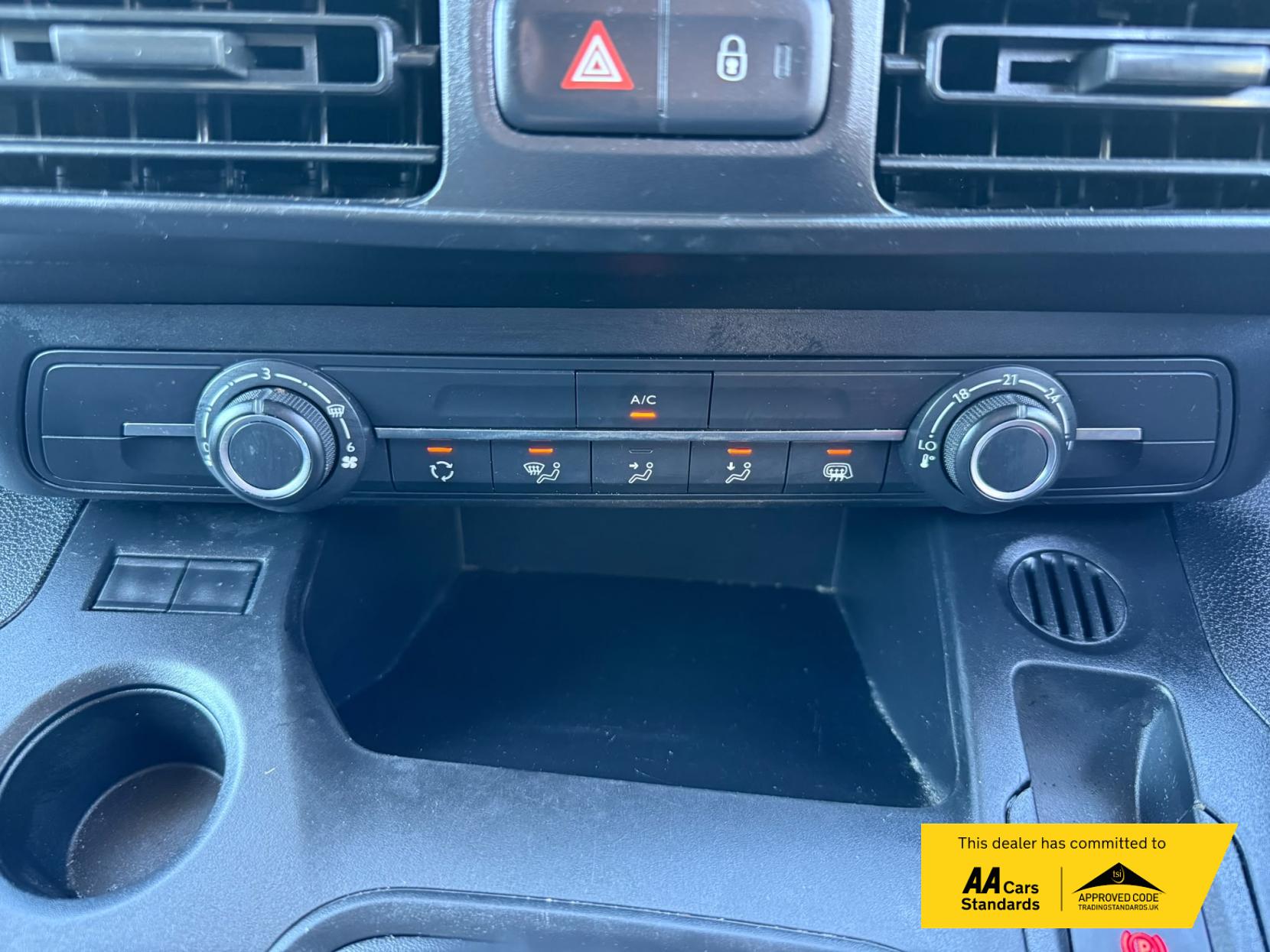 2023 Vauxhall Combo 1.5 Turbo D 2300 Pro Panel Van 5dr Diesel Manual L1 H1 Euro 6 (s/s) (100 ps) - Thumbnail 38