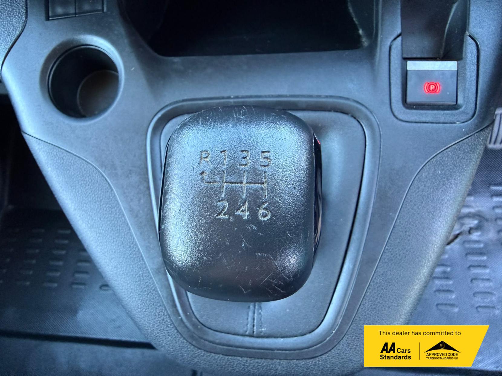 2023 Vauxhall Combo 1.5 Turbo D 2300 Pro Panel Van 5dr Diesel Manual L1 H1 Euro 6 (s/s) (100 ps) - Thumbnail 41