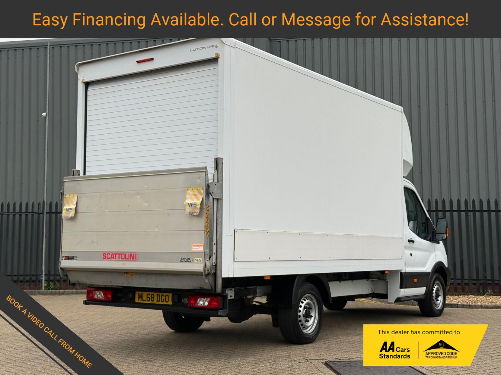2018 Ford Transit 2.0 350 EcoBlue Luton 3dr Diesel Manual RWD L4 Euro 6 (170 ps) - Thumbnail 3