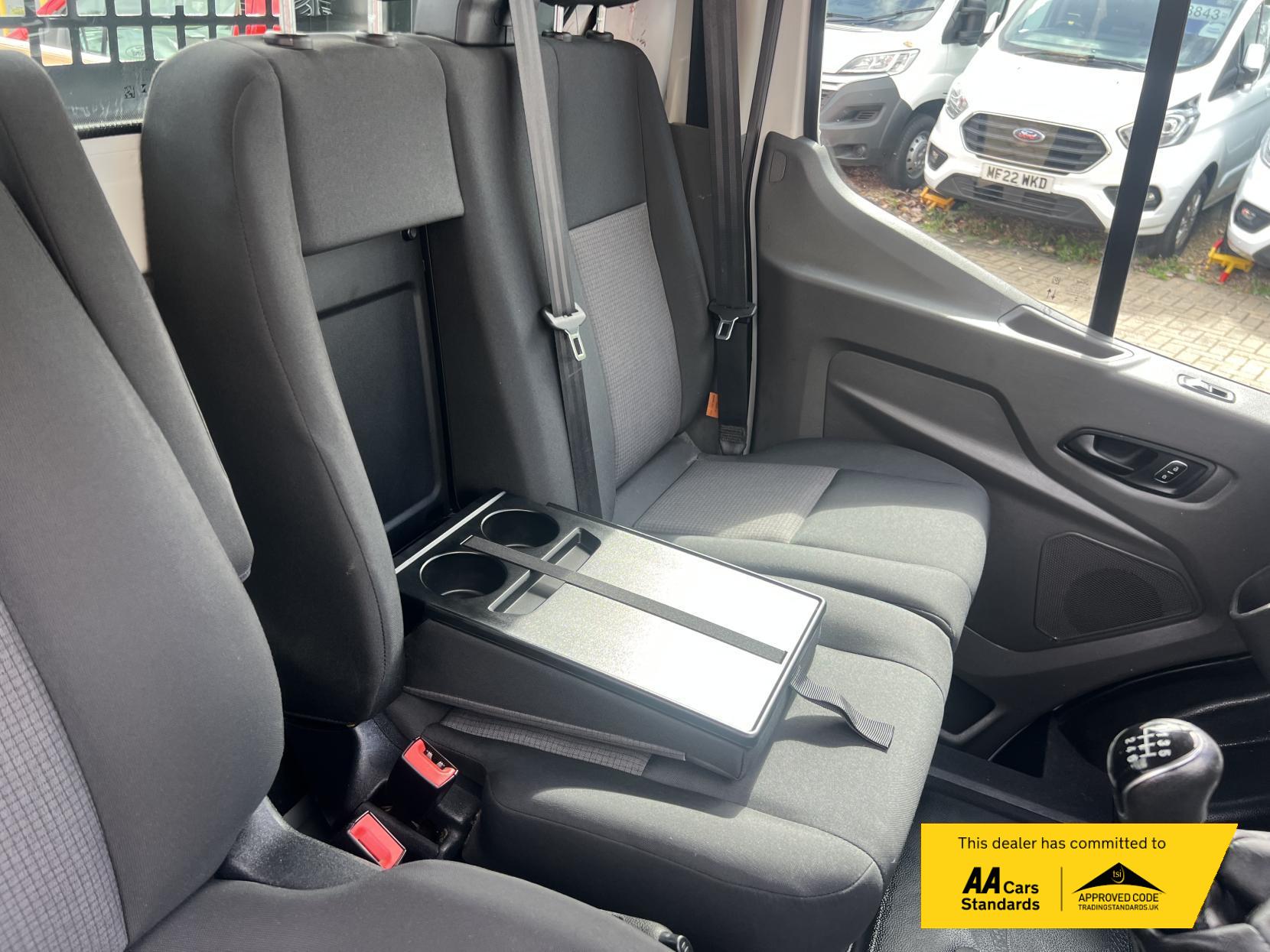 Ford Transit 2.0 350 EcoBlue Leader Tipper 2dr Diesel Manual RWD L2 Euro 6 (s/s) (1-Stop) (170 ps)