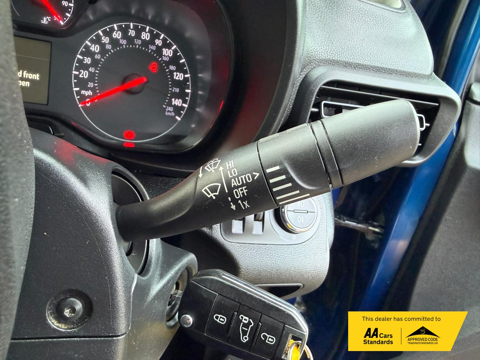2020 Vauxhall Combo 1.5 Turbo D 2000 Sportive Panel Van 4dr Diesel Manual L1 H1 Euro 6 (s/s) (100 ps) - Thumbnail 49
