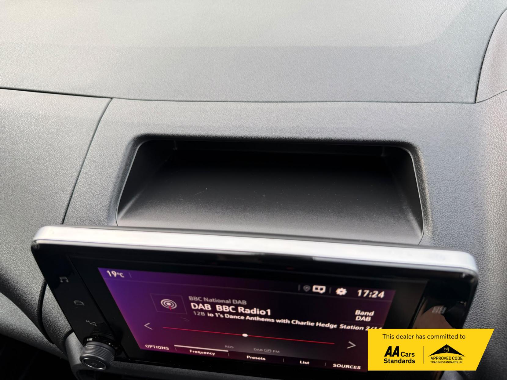 2020 Vauxhall Combo 1.5 Turbo D 2000 Sportive Panel Van 4dr Diesel Manual L1 H1 Euro 6 (s/s) (100 ps) - Thumbnail 42