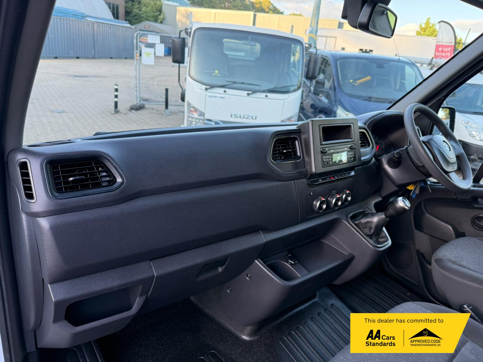 2021 Vauxhall Movano 2.3 CDTi 3500 BiTurbo Edition Panel Van 5dr Diesel Manual FWD L2 H2 Euro 6 (135 ps) - Thumbnail 41
