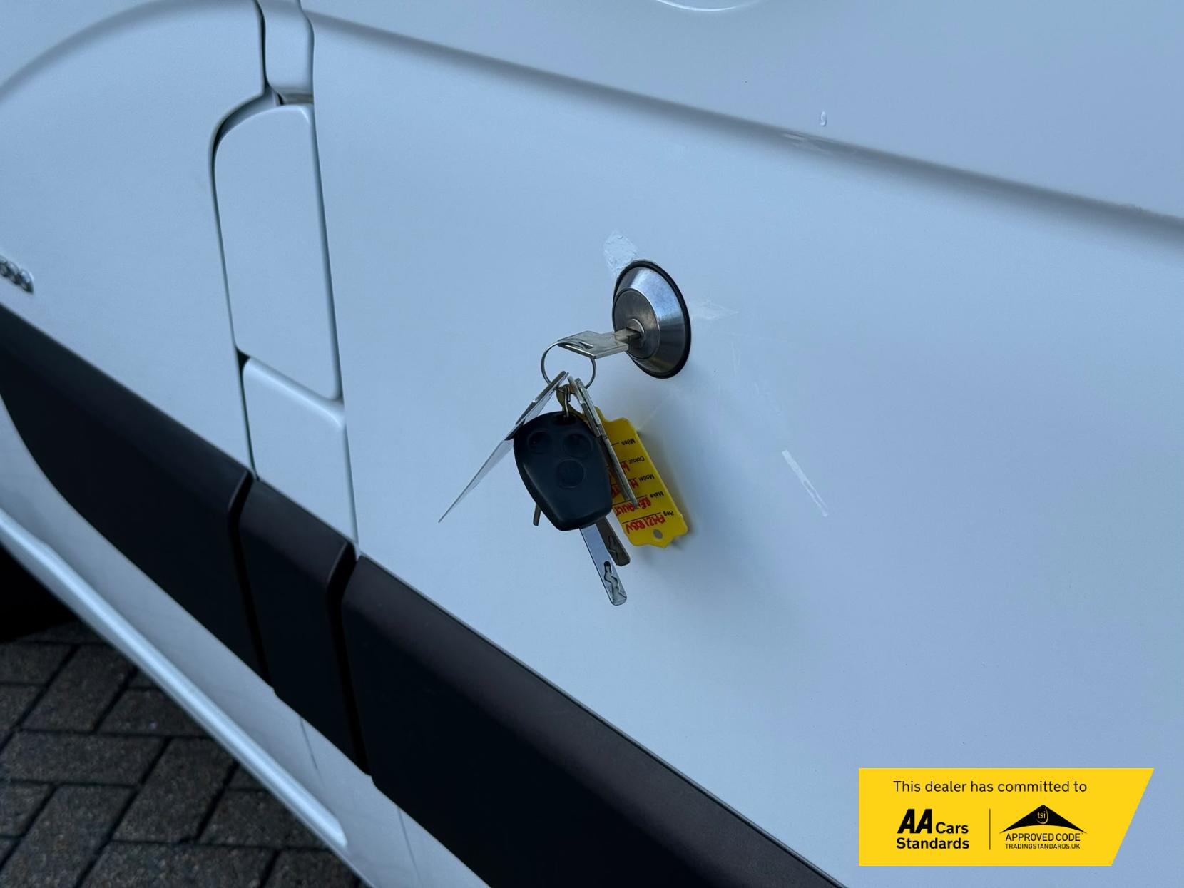 2021 Vauxhall Movano 2.3 CDTi 3500 BiTurbo Edition Panel Van 5dr Diesel Manual FWD L2 H2 Euro 6 (135 ps) - Thumbnail 18