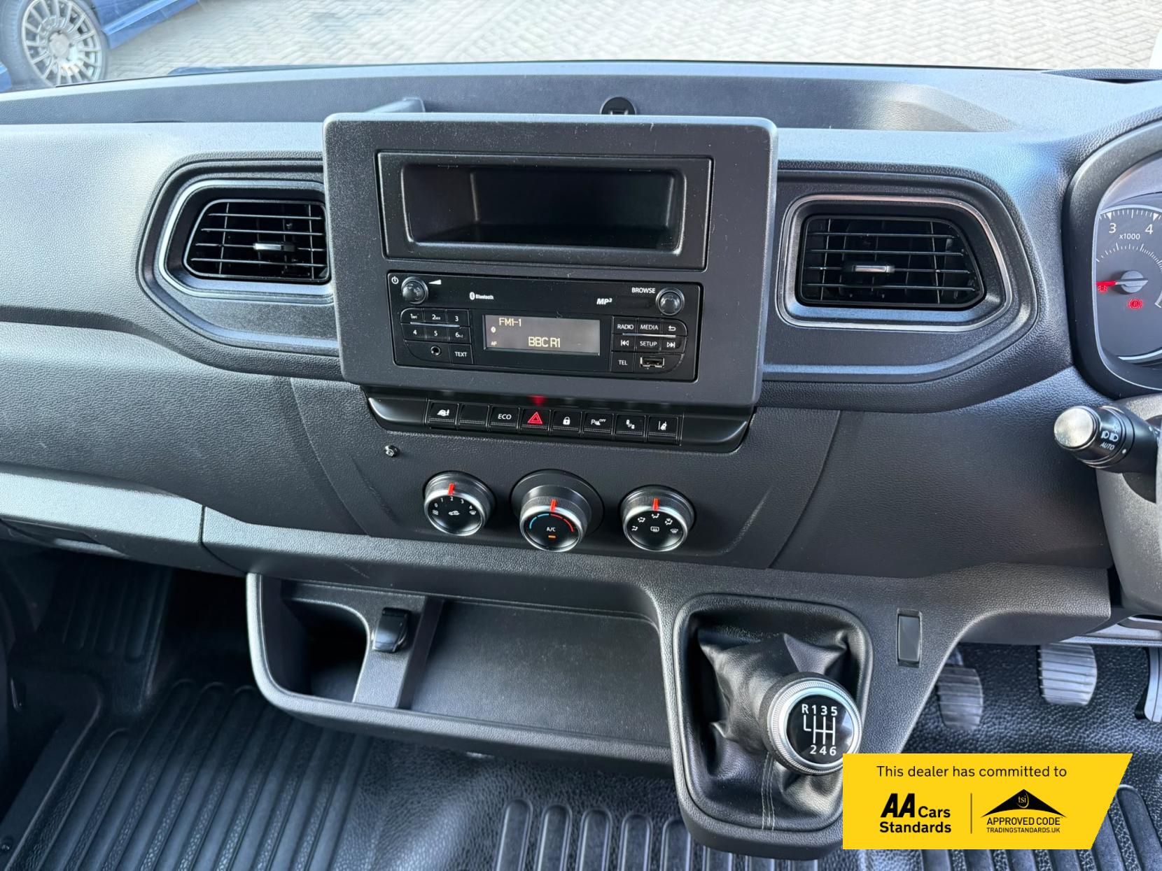 2021 Vauxhall Movano 2.3 CDTi 3500 BiTurbo Edition Panel Van 5dr Diesel Manual FWD L2 H2 Euro 6 (135 ps) - Thumbnail 33