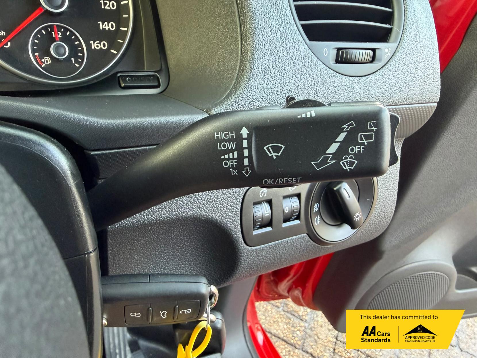 2014 Volkswagen Caddy 1.6 TDI C20 Highline Panel Van 4dr Diesel Manual L1 H1 (149 g/km, 101 bhp) - Thumbnail 38