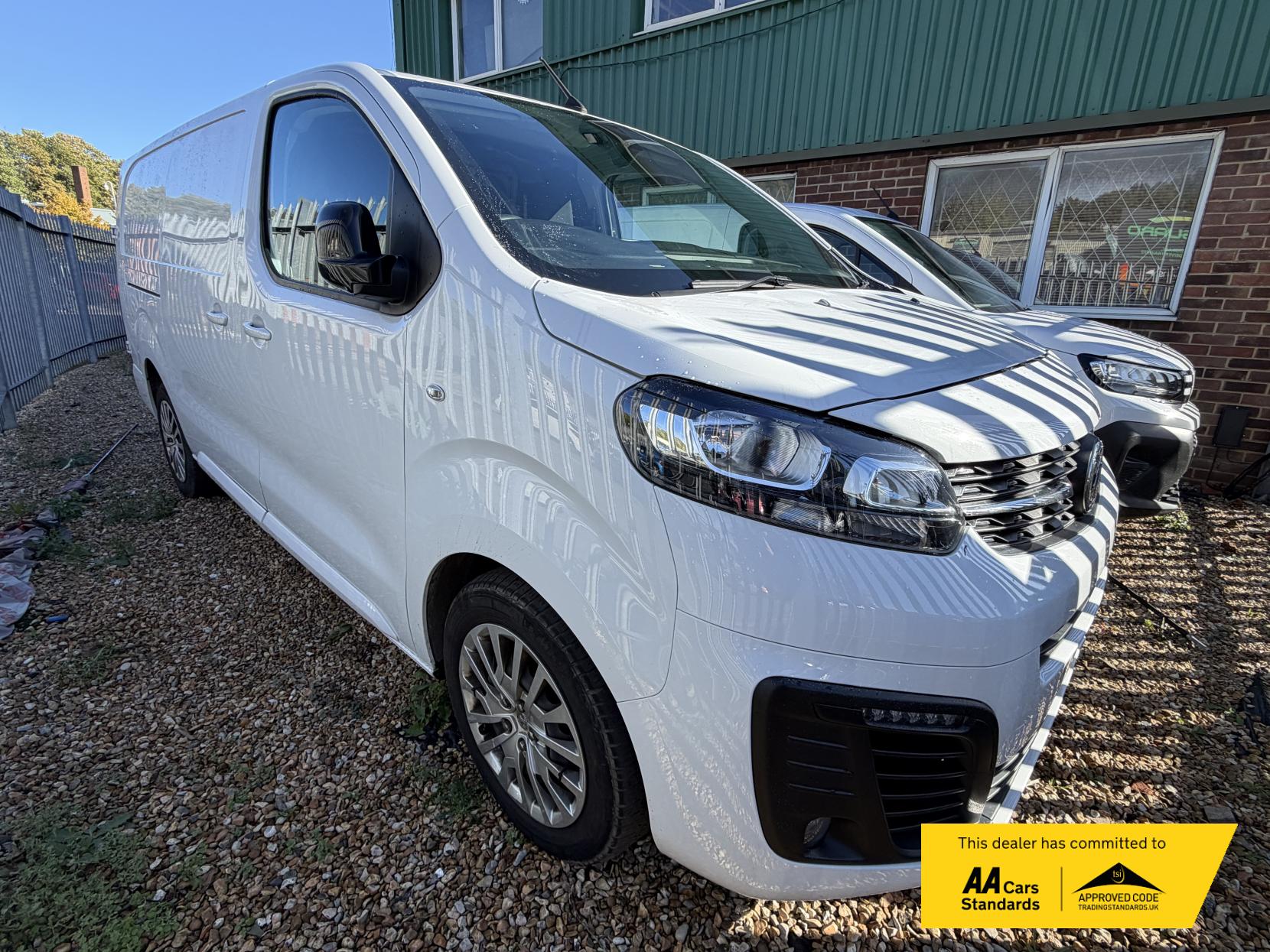2023 Vauxhall Vivaro 1.5 Turbo D 2900 Pro Panel Van 6dr Diesel Manual L2 H1 Euro 6 (s/s) (100 ps)