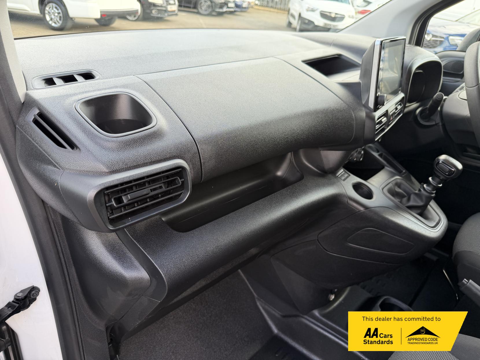 Vauxhall Combo 1.5 Turbo D 2300 Prime Panel Van 6dr Diesel Manual L2 H1 Euro 6 (s/s) (100 ps)