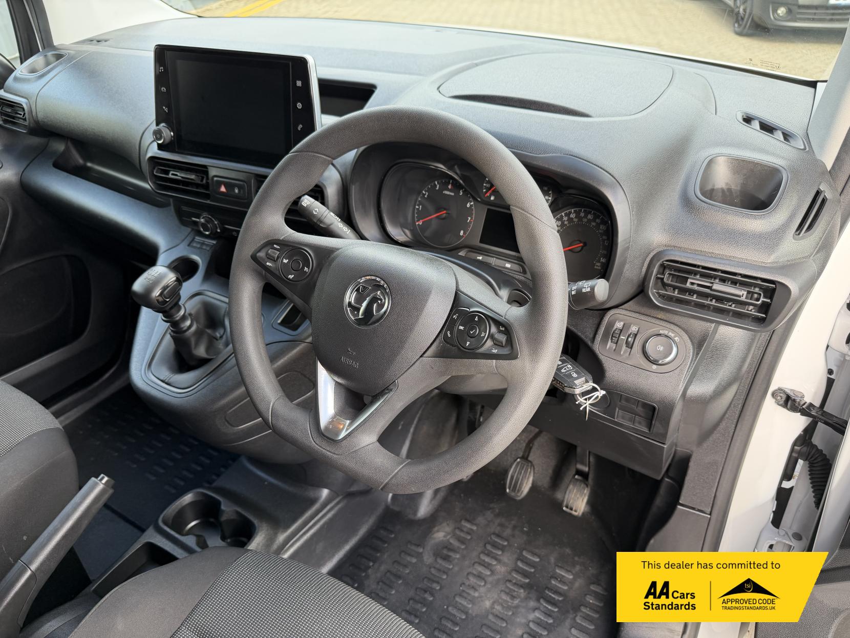 Vauxhall Combo 1.5 Turbo D 2300 Prime Panel Van 6dr Diesel Manual L2 H1 Euro 6 (s/s) (100 ps)