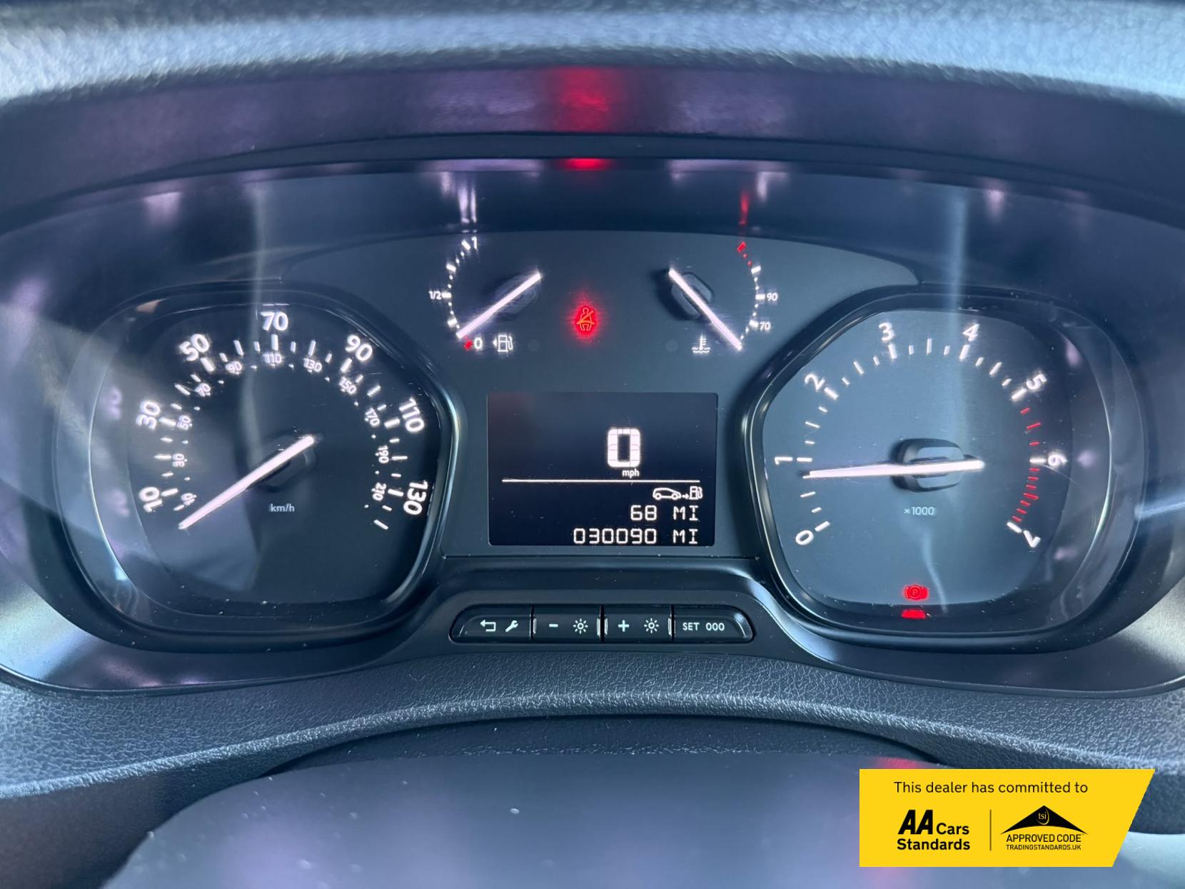 2023 Vauxhall Vivaro 2.0 Turbo D 3100 Pro Panel Van 6dr Diesel Manual L2 H1 Euro 6 (145 ps) - Thumbnail 41