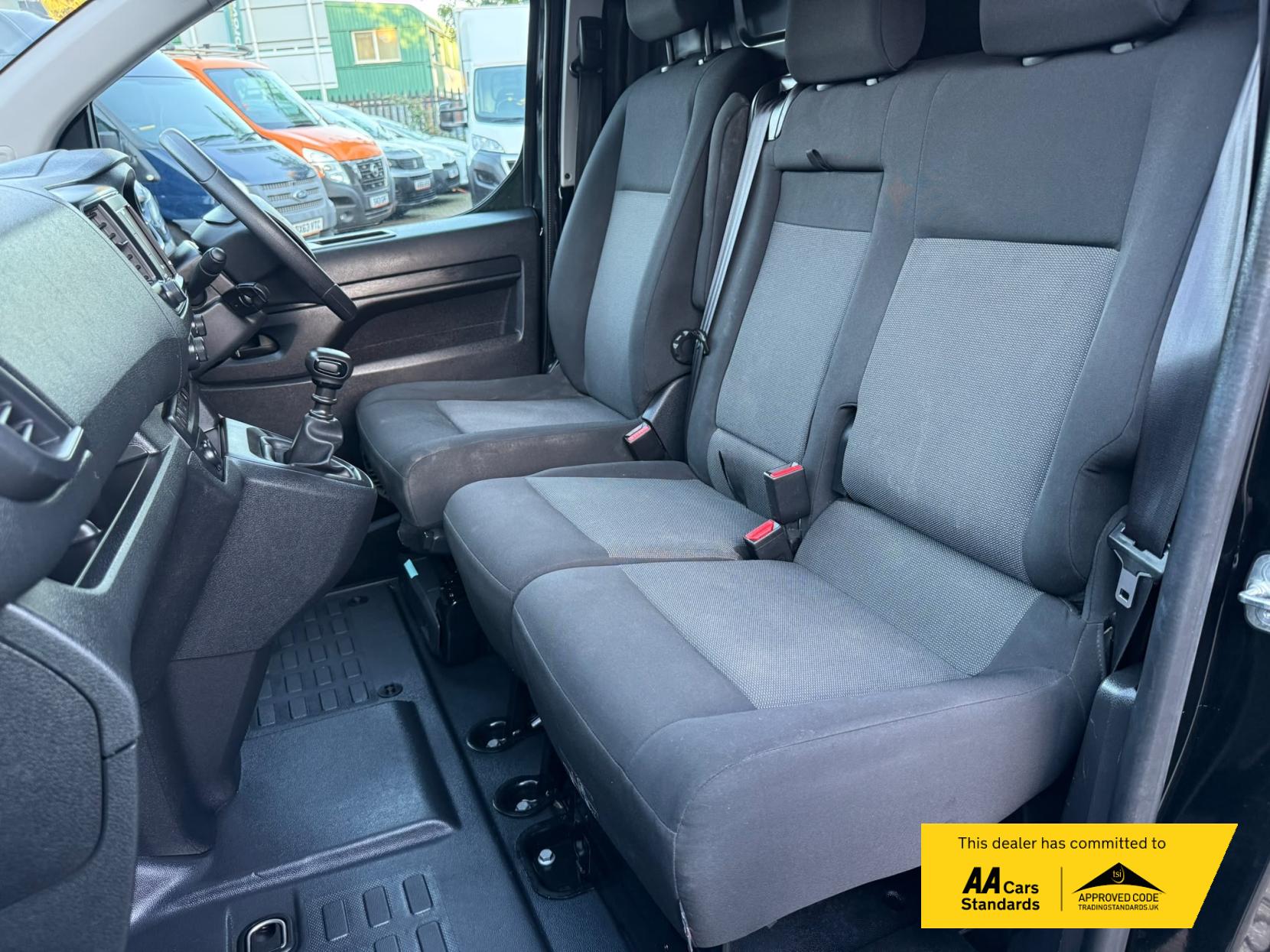 2023 Vauxhall Vivaro 2.0 Turbo D 3100 Pro Panel Van 6dr Diesel Manual L2 H1 Euro 6 (145 ps) - Thumbnail 20