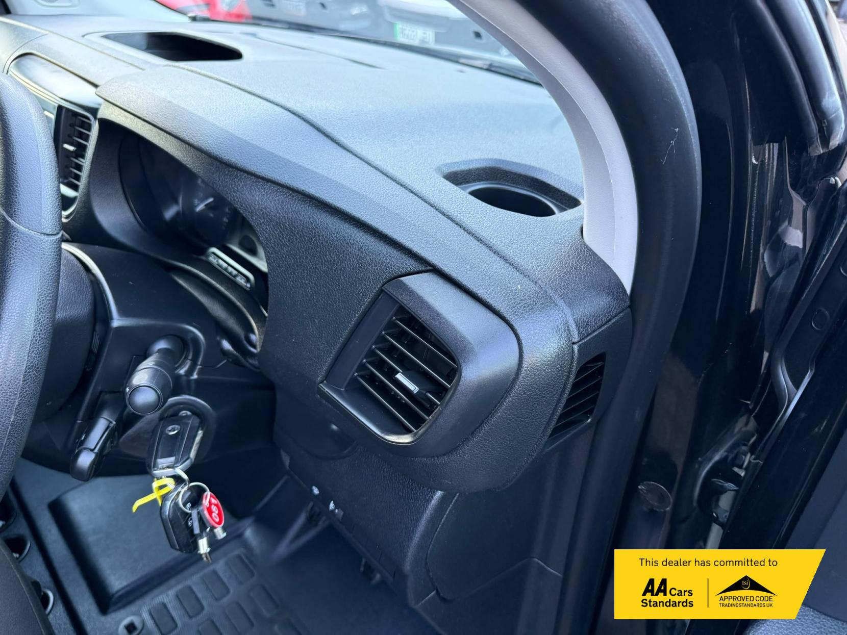 2023 Vauxhall Vivaro 2.0 Turbo D 3100 Pro Panel Van 6dr Diesel Manual L2 H1 Euro 6 (145 ps) - Thumbnail 44