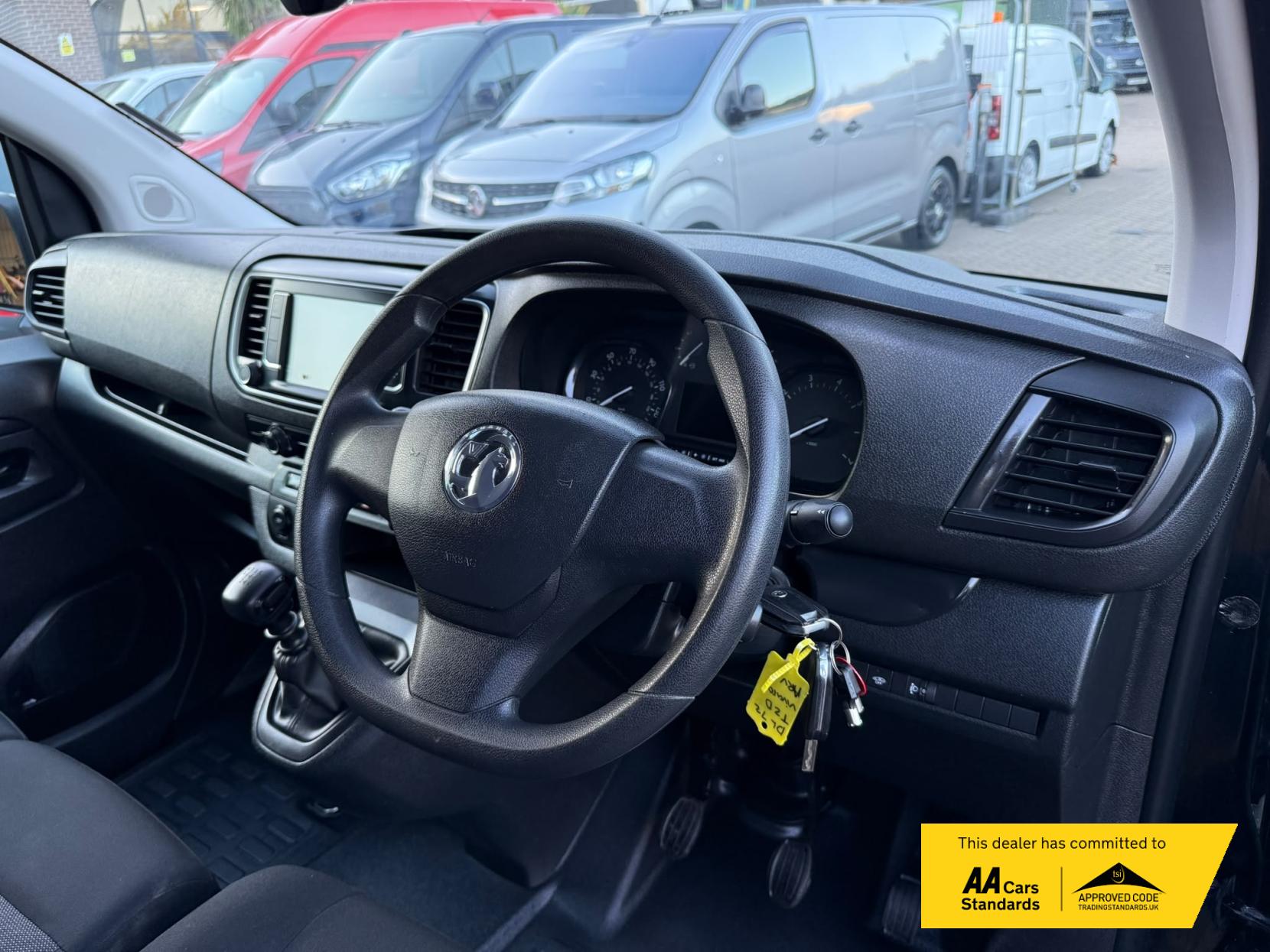 2023 Vauxhall Vivaro 2.0 Turbo D 3100 Pro Panel Van 6dr Diesel Manual L2 H1 Euro 6 (145 ps) - Thumbnail 49