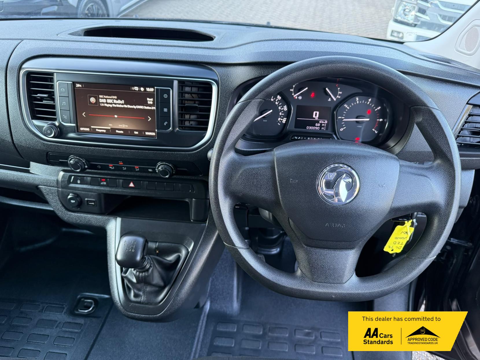 2023 Vauxhall Vivaro 2.0 Turbo D 3100 Pro Panel Van 6dr Diesel Manual L2 H1 Euro 6 (145 ps) - Thumbnail 43