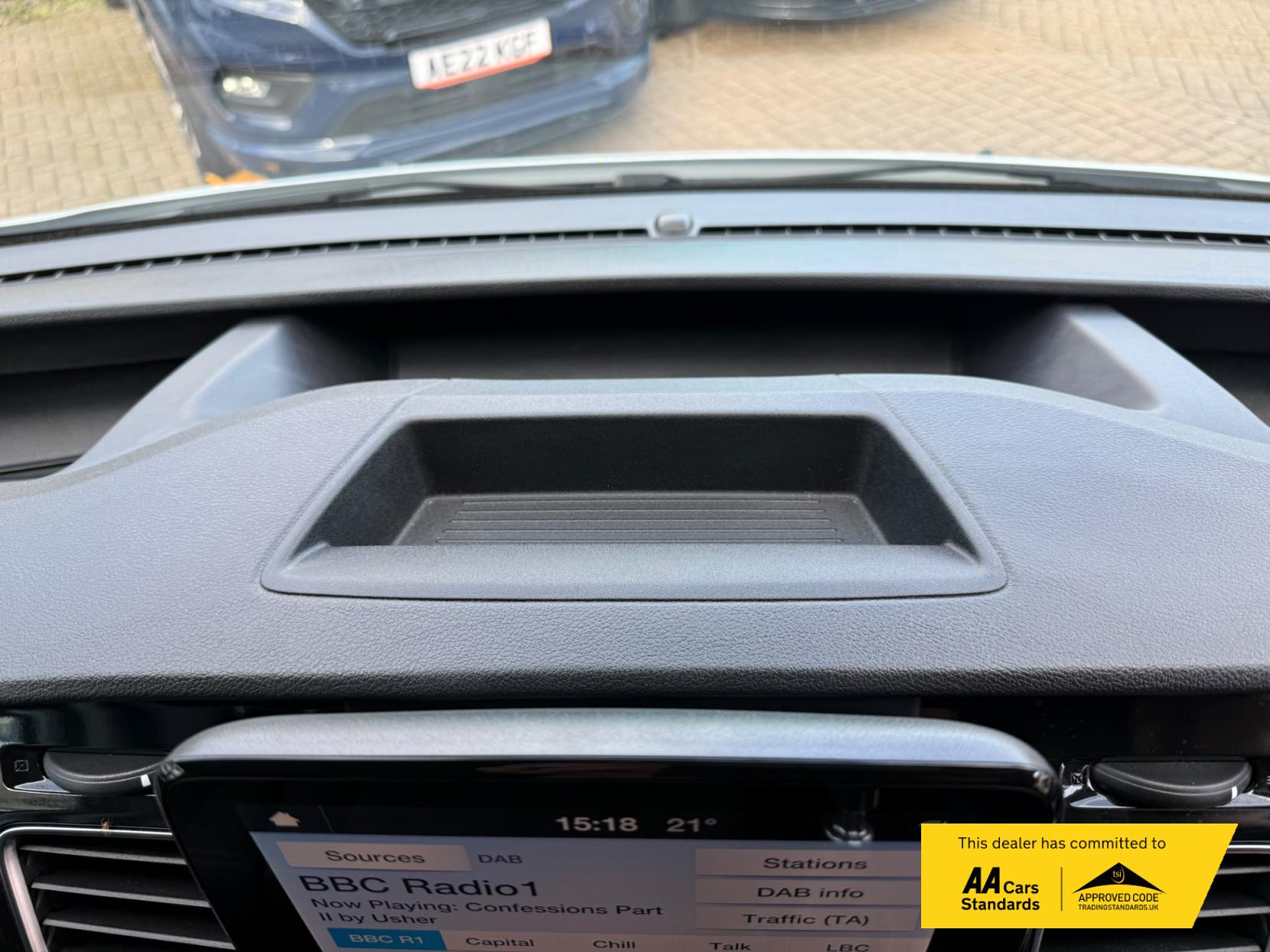 2023 Ford Transit Custom 2.0 300 EcoBlue Limited Panel Van 5dr Diesel Manual L1 H1 Euro 6 (s/s) (130 ps) - Thumbnail 48