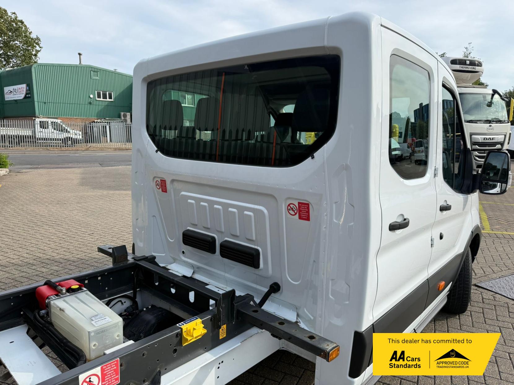 2018 Ford Transit 2.0 350 EcoBlue 1-Way Double Tipper Double Cab 4dr Diesel Manual RWD L3 Euro 6 (1-Way, 1-Stop) (130 ps) - Thumbnail 26