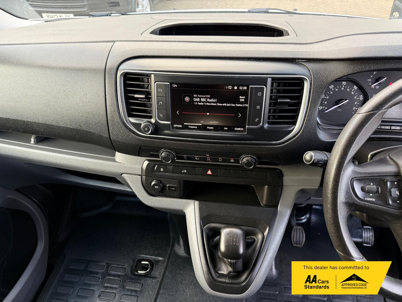 Vauxhall Vivaro 1.5 Turbo D 2900 Sportive Panel Van 5dr Diesel Manual L2 H1 Euro 6 (s/s) (100 ps)