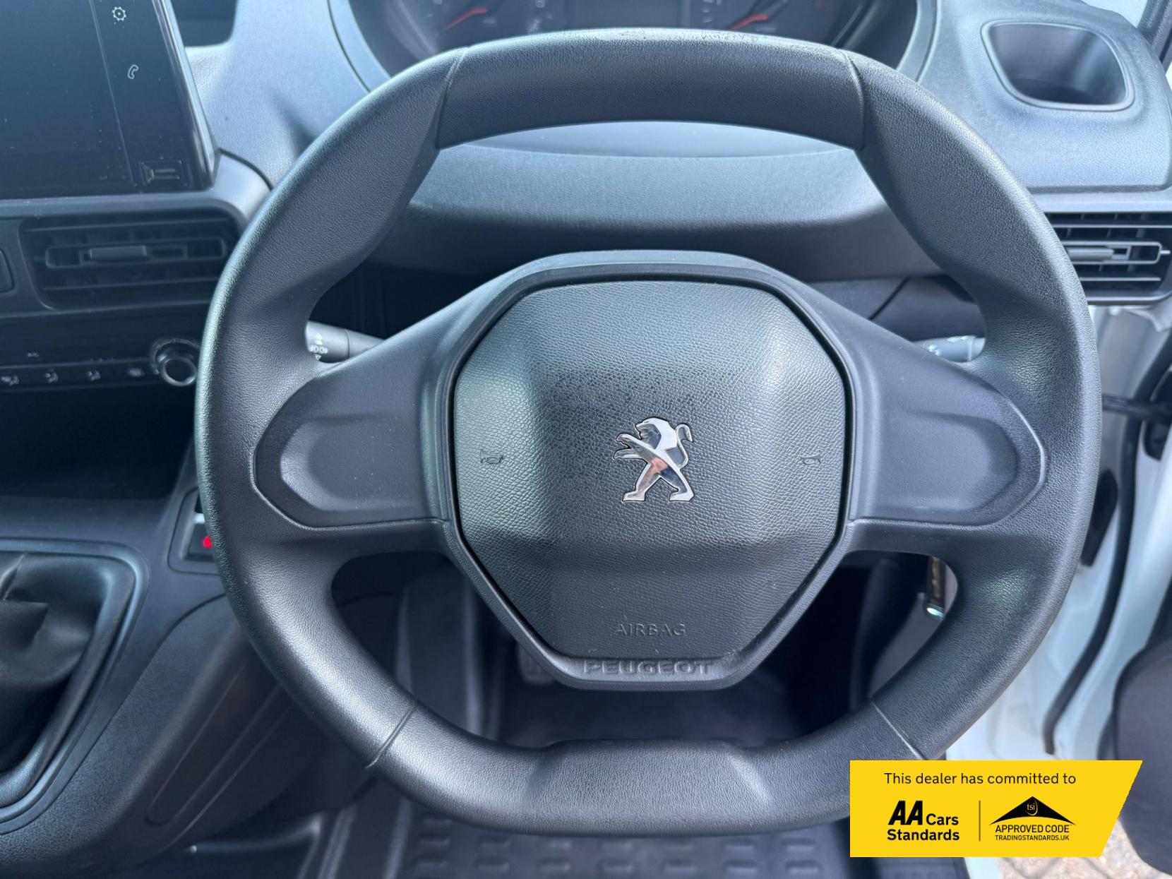 Peugeot Partner 1.5 BlueHDi 1000 Professional Standard Panel Van 5dr Diesel Manual SWB Euro 6 (100 bhp)