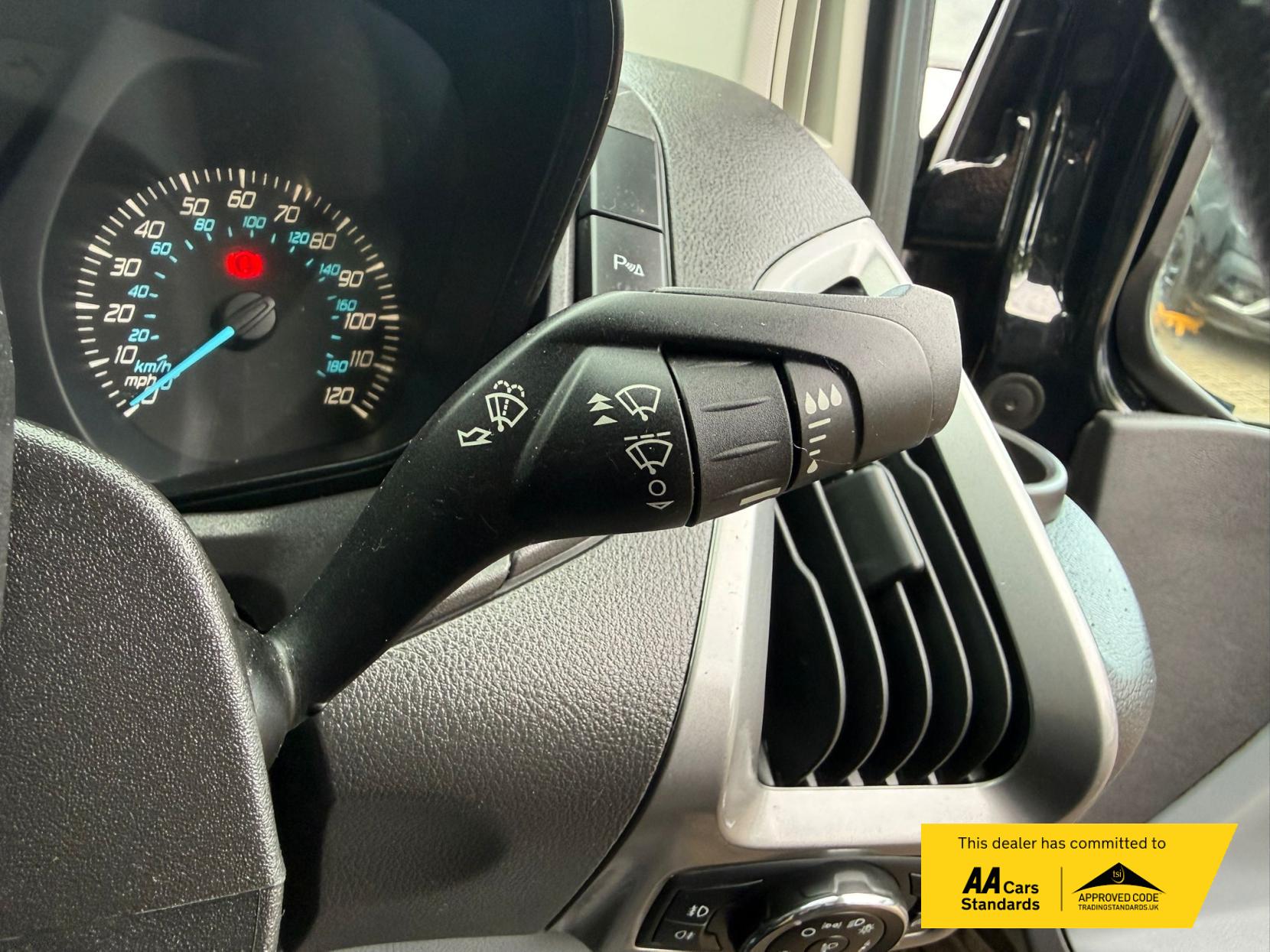 2018 Ford Transit Custom 2.0 TDCi 270 Trend Panel Van 5dr Diesel Manual L1 H1 (157 g/km, 128 bhp) - Thumbnail 36
