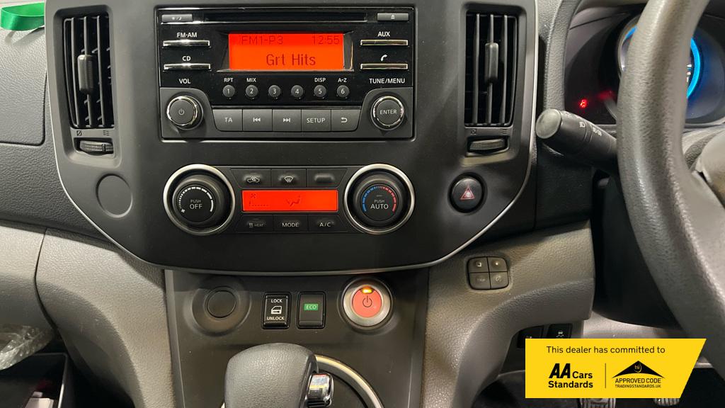 2020 Nissan e-NV200 40kWh Acenta Panel Van 5dr Electric Auto SWB (Quick Charge) (109 ps) - Thumbnail 7