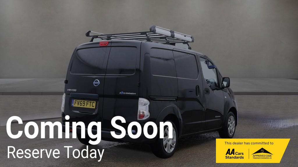 2020 Nissan e-NV200 40kWh Acenta Panel Van 5dr Electric Auto SWB (Quick Charge) (109 ps) - Thumbnail 4