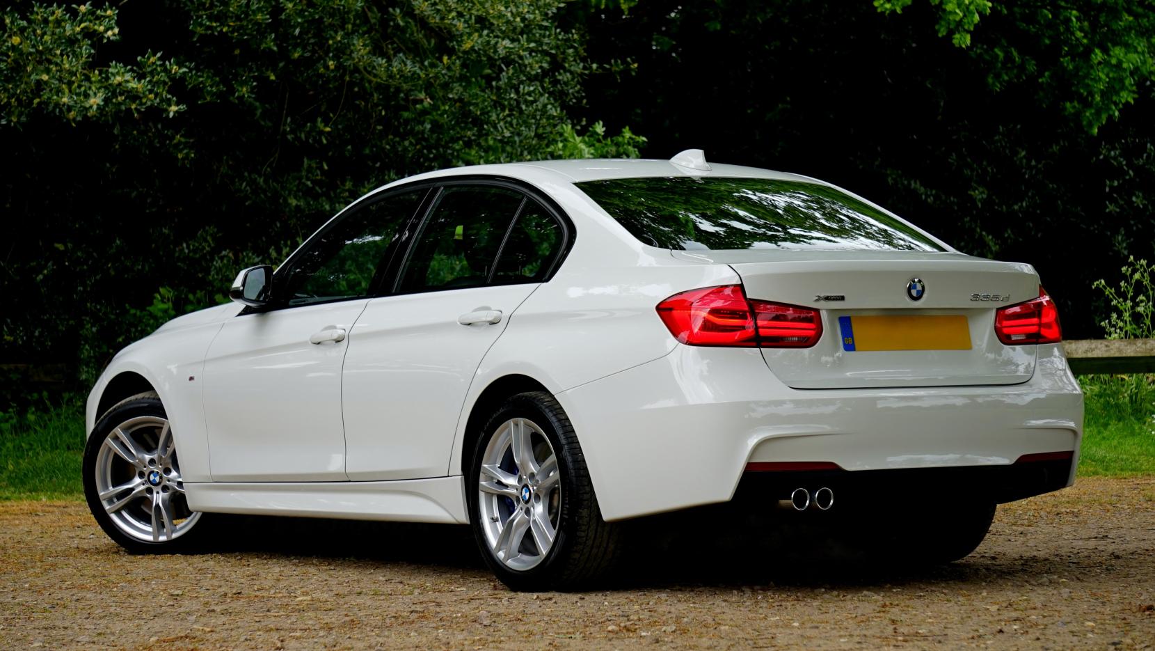 BMW 1 Series 3.0 M135i Sports Hatch 5dr Petrol Automatic (s/s) (175 g/km, 320 bhp)