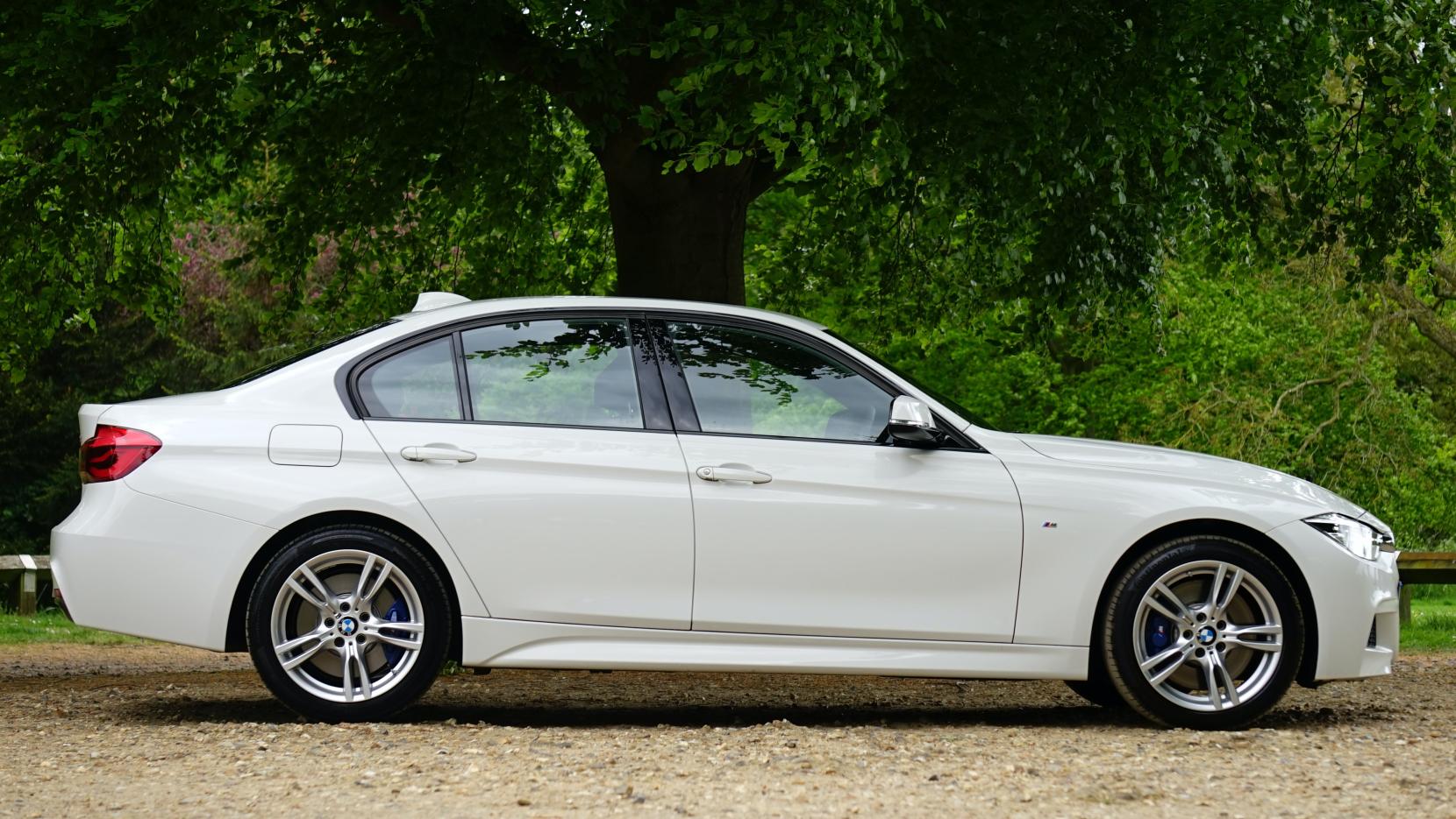 BMW 2 Series 2.0 220i Sport Coupe 2dr Petrol Manual (s/s) (148 g/km, 184 bhp)