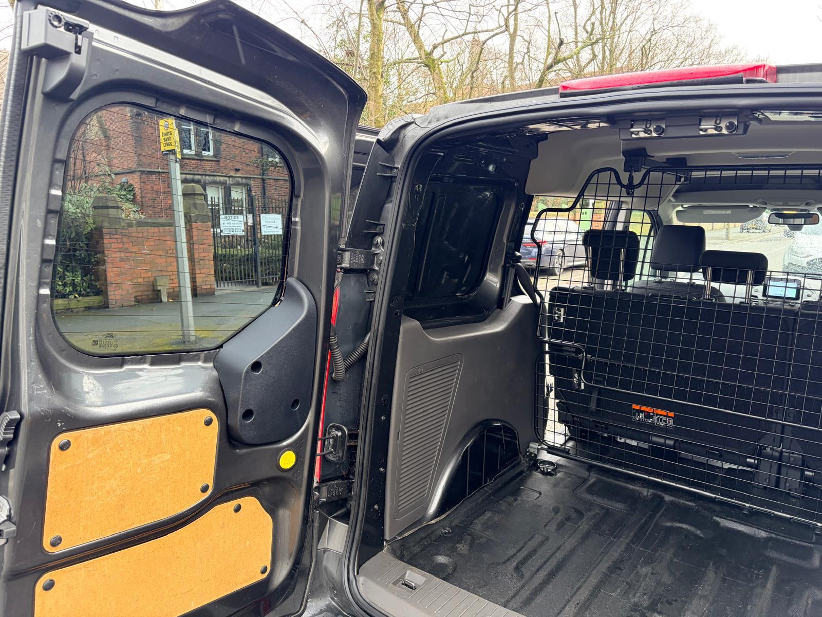 Ford Transit Connect 1.5 230 EcoBlue Trend Crew Van Double Cab 6dr Diesel Auto L2 Euro 6 (s/s) (120 ps)