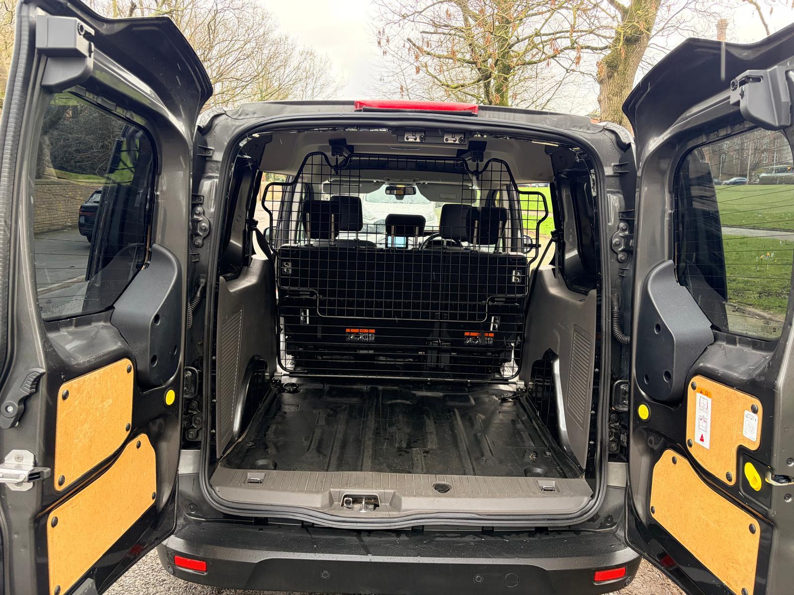 Ford Transit Connect 1.5 230 EcoBlue Trend Crew Van Double Cab 6dr Diesel Auto L2 Euro 6 (s/s) (120 ps)