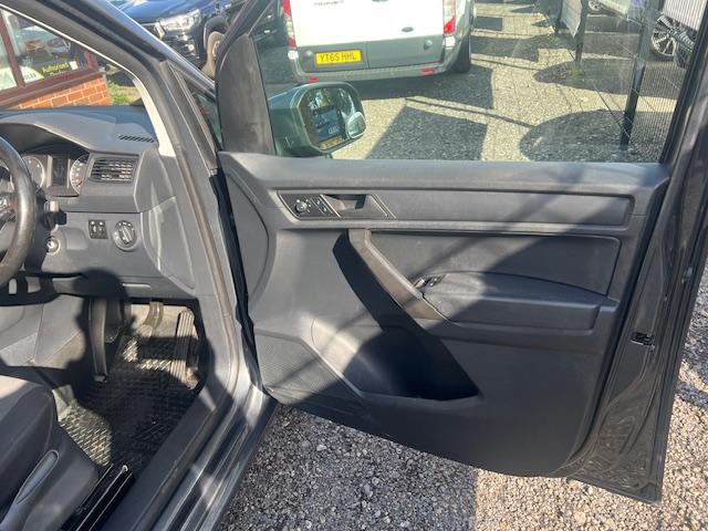 Volkswagen Caddy 2.0 TDI C20 Highline Panel Van 5dr Diesel Manual SWB Euro 6 (s/s) (102 ps)