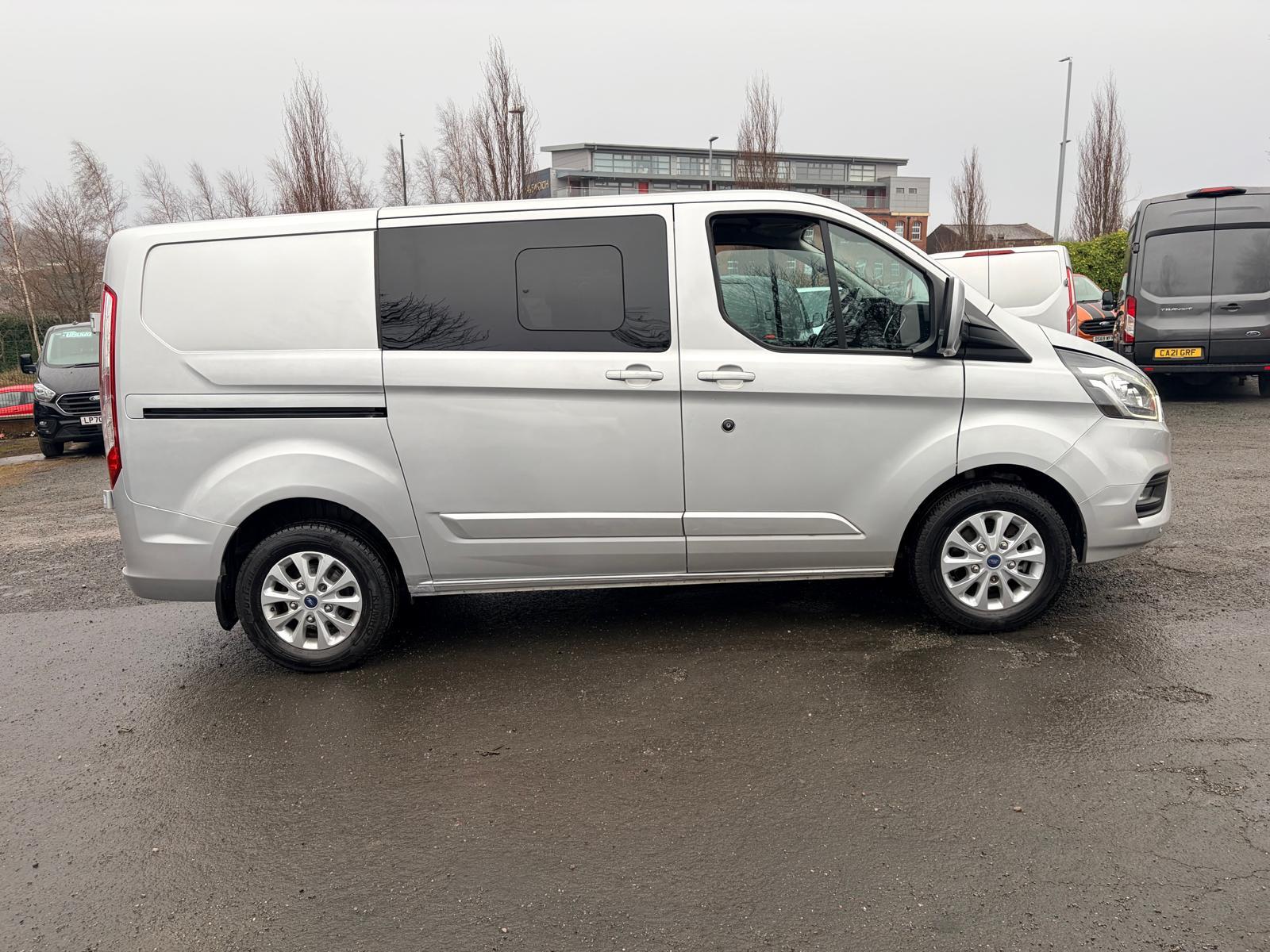 Ford Transit Custom 2.0 320 EcoBlue Limited Crew Van Double Cab 5dr Diesel Manual L1 H1 Euro 6 (6 Seat) (130 ps)