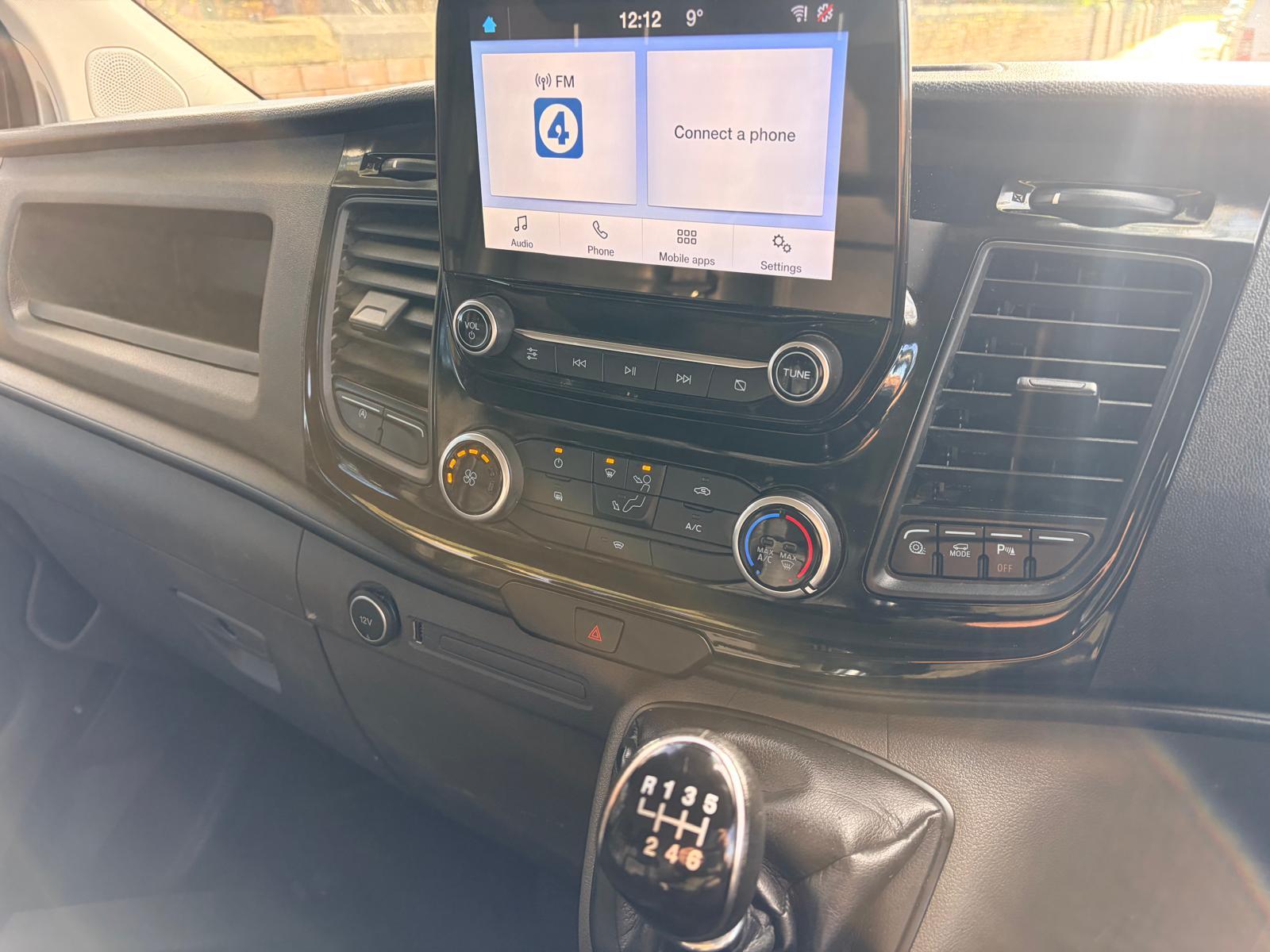 Ford Transit Custom 2.0 Trail Panel Van (2017 - 2022)