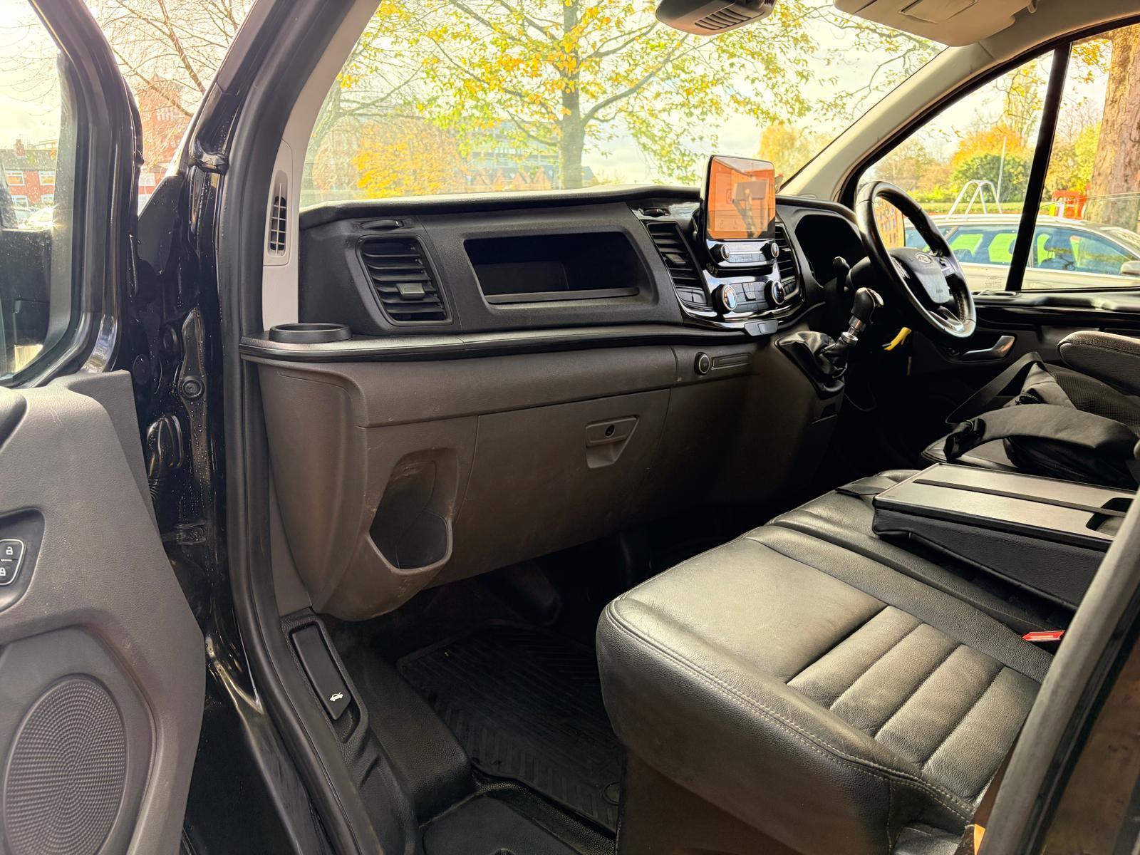 Ford Transit Custom 2.0 Trail Panel Van (2017 - 2022)