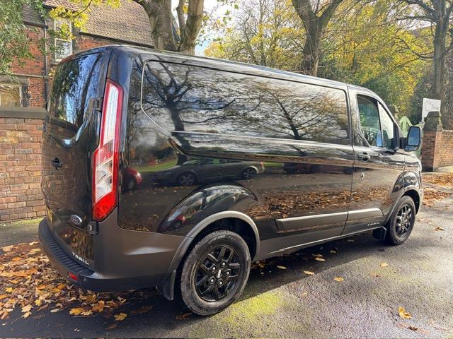 Ford Transit Custom 2.0 Trail Panel Van (2017 - 2022)