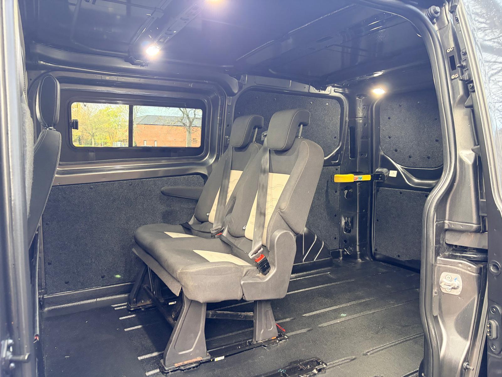 Ford Transit Custom 2.0 280 EcoBlue Limited Panel Van 5dr Diesel Auto L1 H1 Euro 6 (s/s) (130 ps)