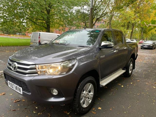 Toyota Hilux 2.4 D-4D Icon Pickup Double Cab 4dr Diesel Manual 4WD Euro 6 (3.5t) (150 ps)