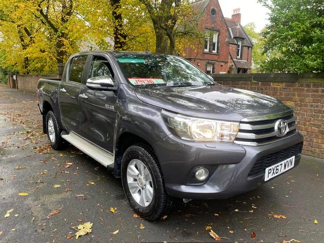 Toyota Hilux 2.4 D-4D Icon Pickup Double Cab 4dr Diesel Manual 4WD Euro 6 (3.5t) (150 ps)