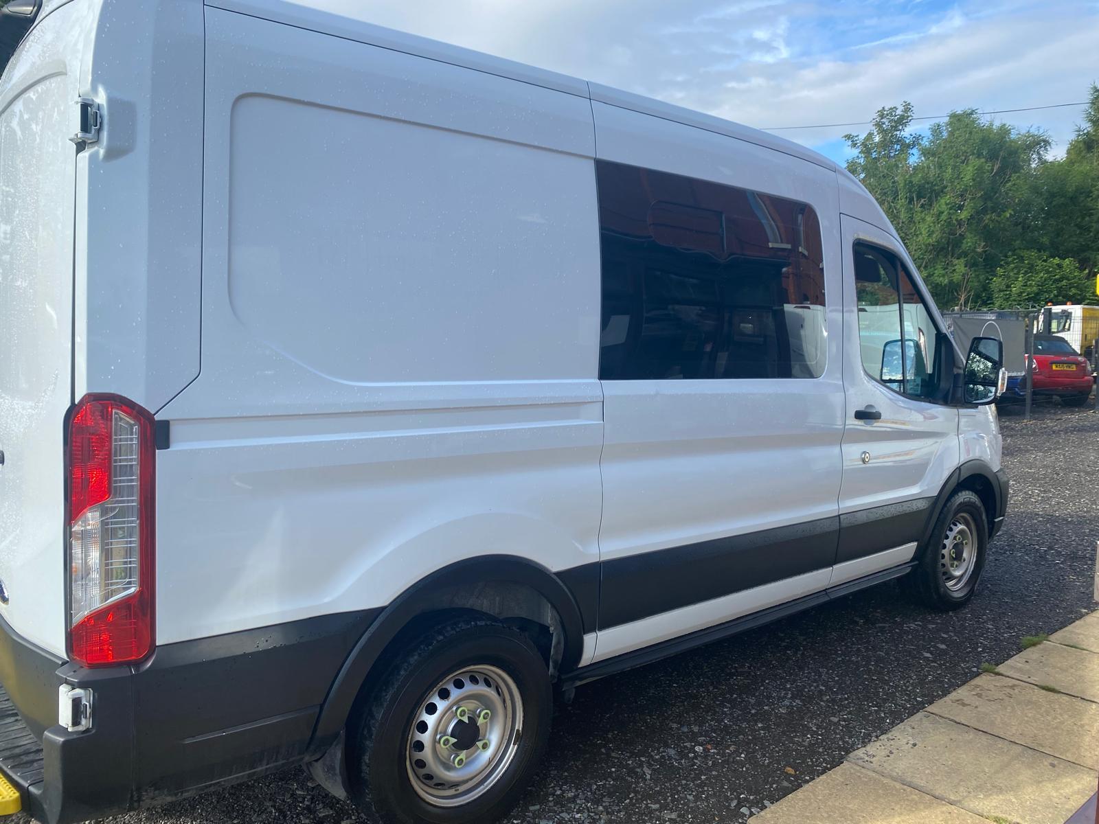 Ford Transit 2.0 350 EcoBlue Leader Panel Van 5dr Diesel Manual FWD L2 H2 Euro 6 (s/s) (170 ps) (MESS / WELFARE VAN)
